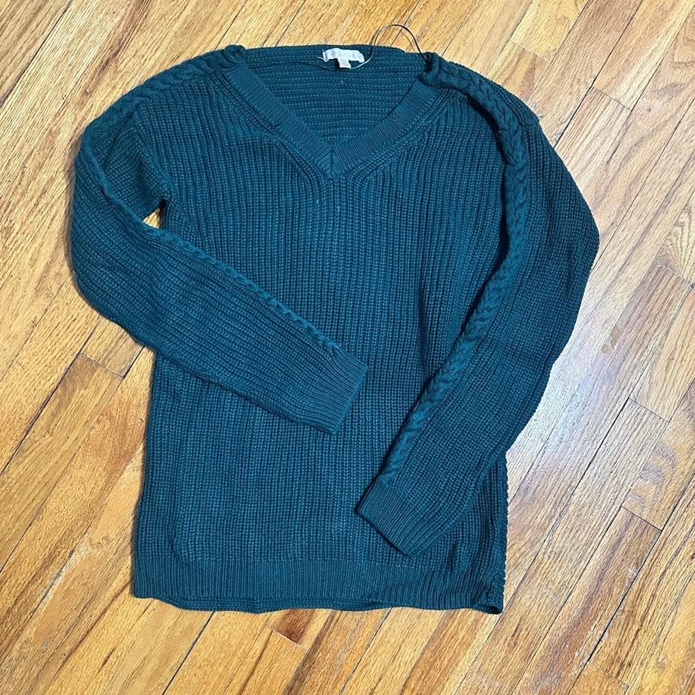 Skies Are Blue Women's Teal V-Neck Sweater